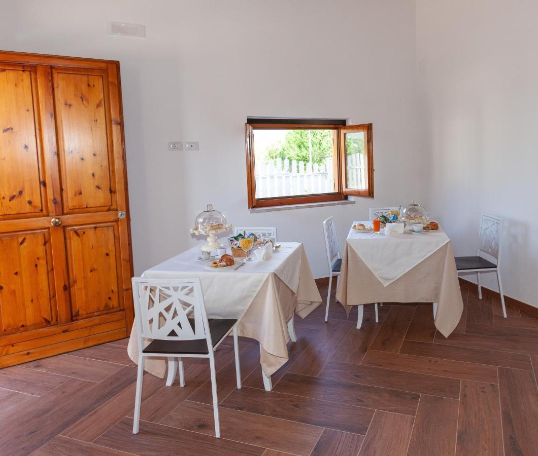 B&B Le Dee Di Paestum Exterior foto